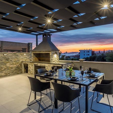 Villa D&D Excelsior Подстрана Екстер'єр фото
